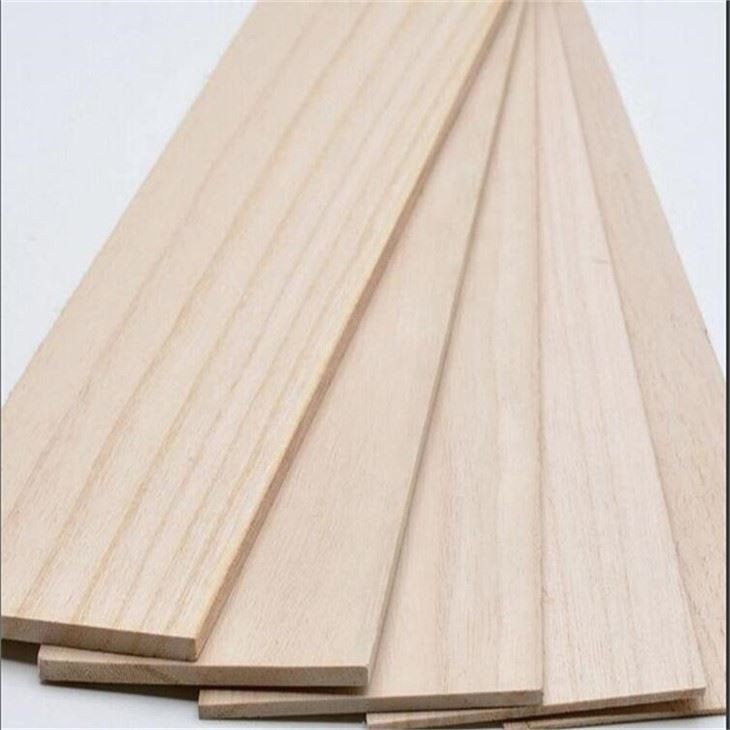 Paulownia Puzzle